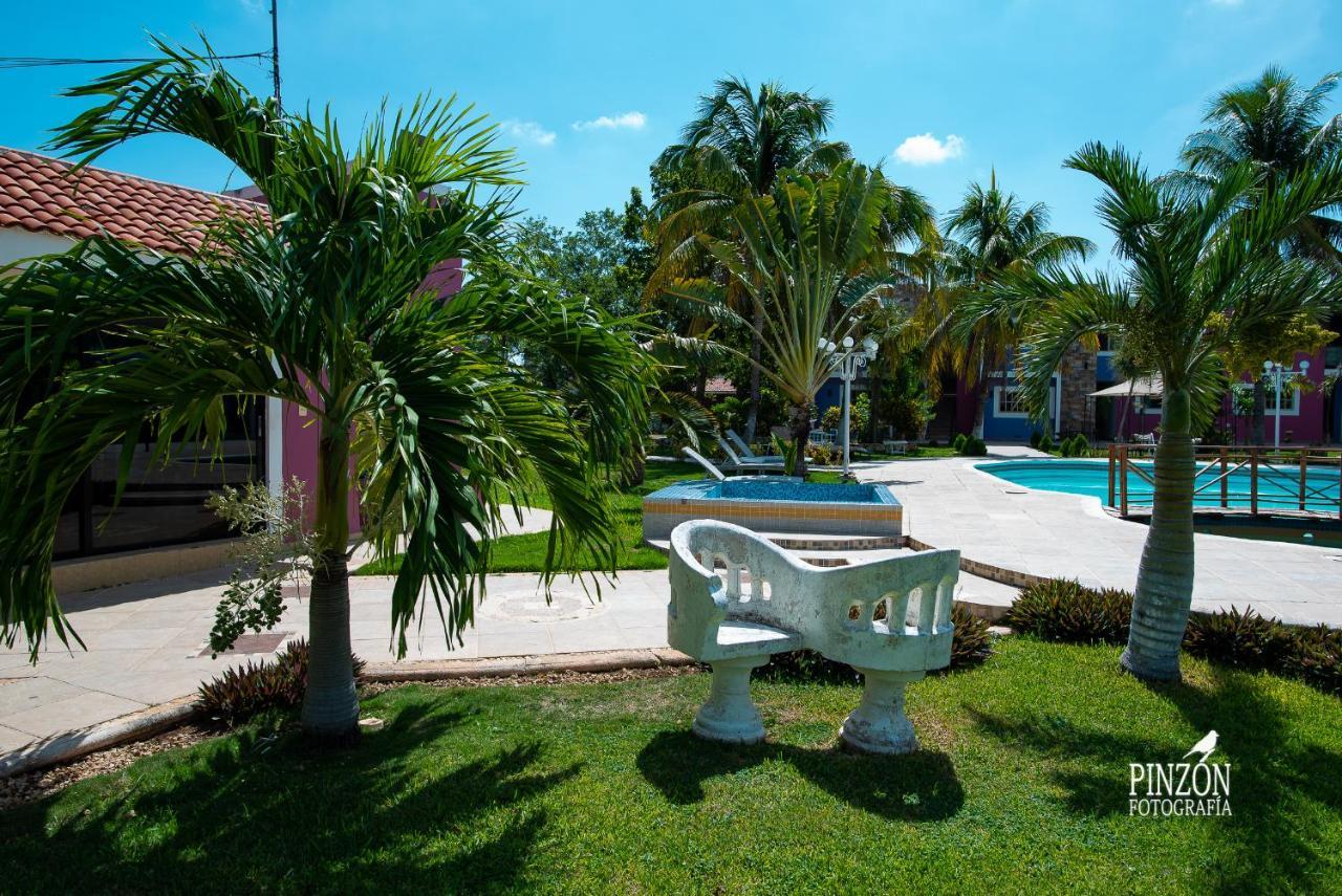 Hotel Suites Paraiso Merida Luaran gambar